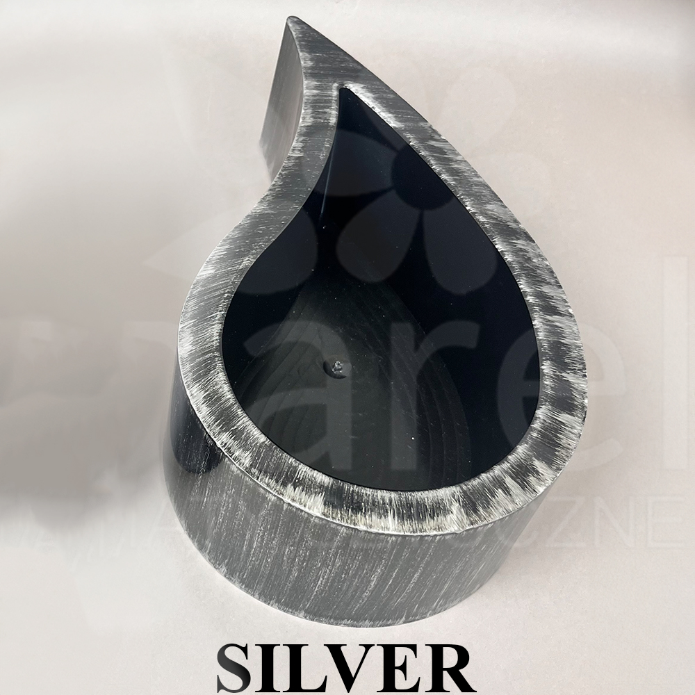 ŁEZKA MAŁA SILVER.jpg